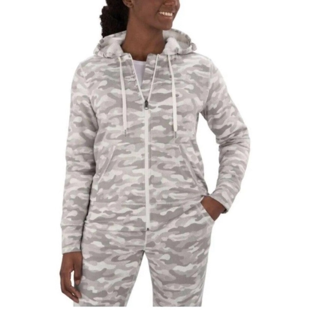Full Zip Sherpa Hoodie in Gray Camo